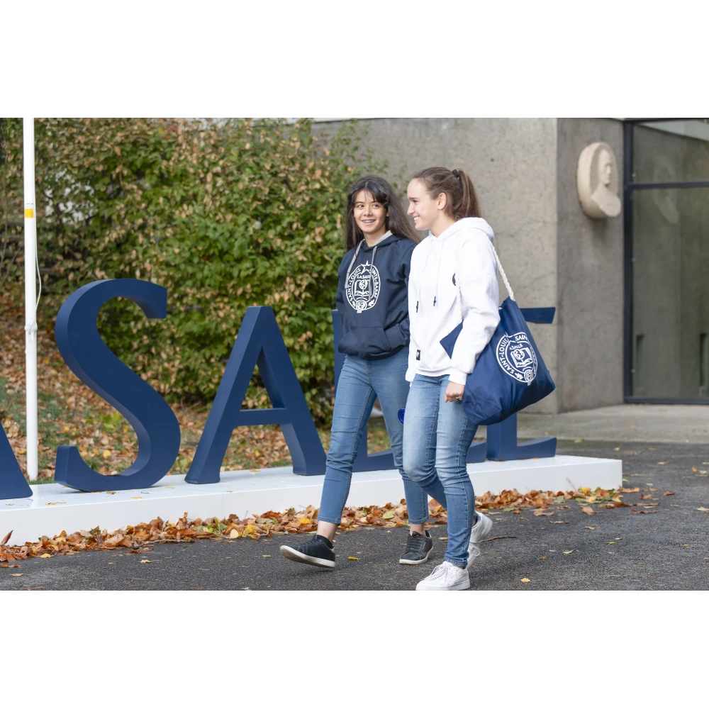 Sweat femme hoodie école